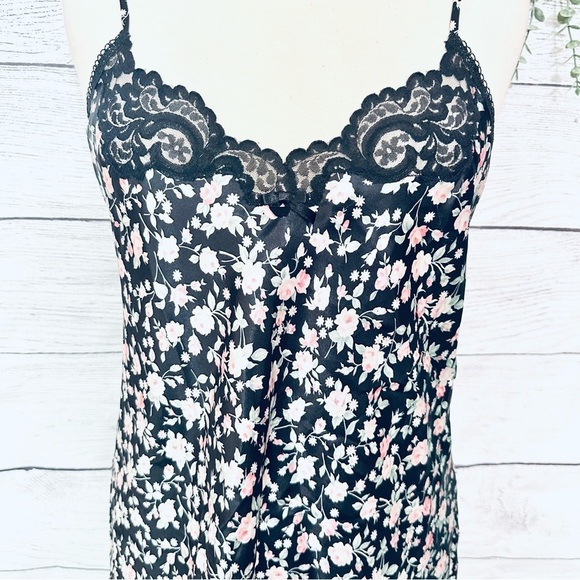 Vintage Linda Bis Satin Black Floral Nightgown Chemise Lace Nightie Size Medium - Picture 2 of 7